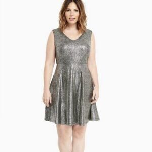 Torrid Metallic Foil Skater Dress Silver Gold Size 10